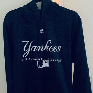 New York Yankees MLB collector’s apparel
